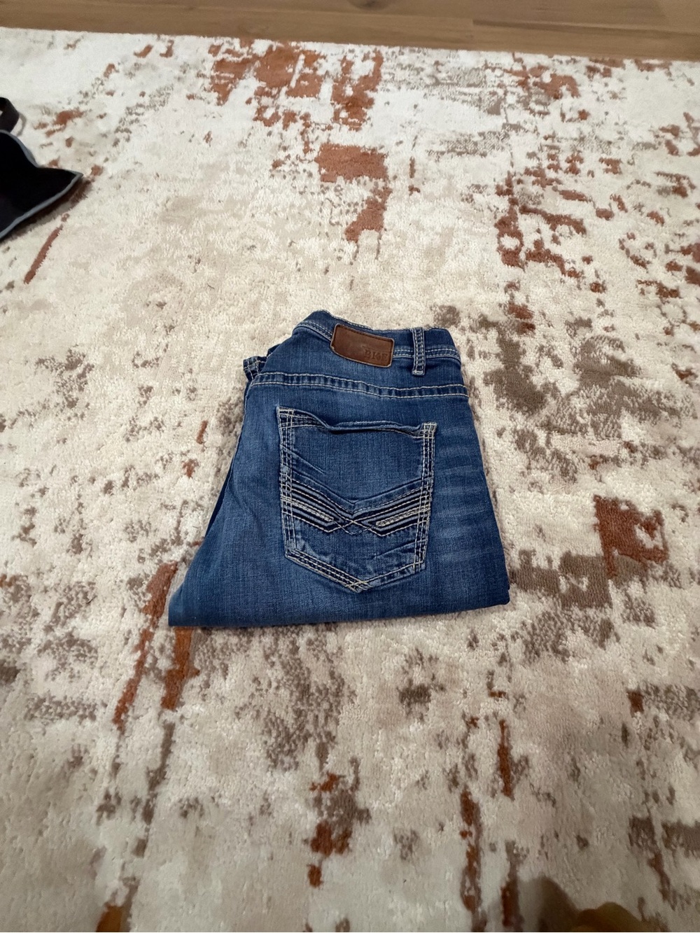 BKE Men's Blue Straight Jeans with Contrast Pocket Stitch
